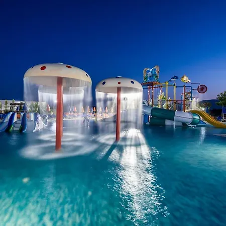 ホテル Caretta & Waterpark